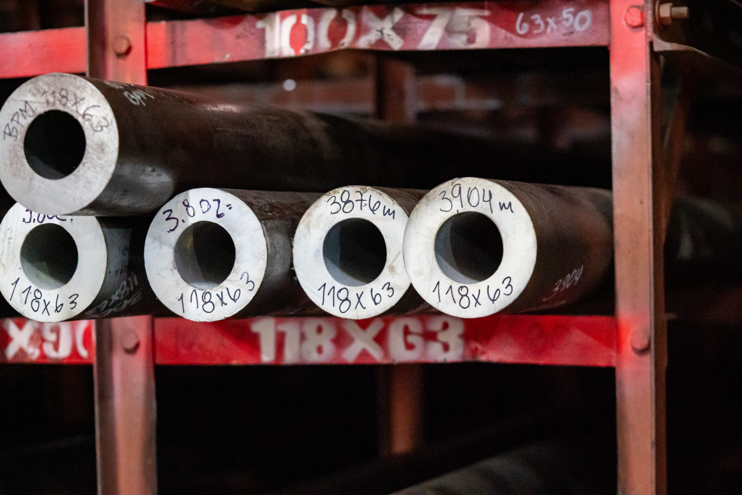 BARRA PERFORADA AISI 1518 RM Scaled | Aceros Suecos S.A.